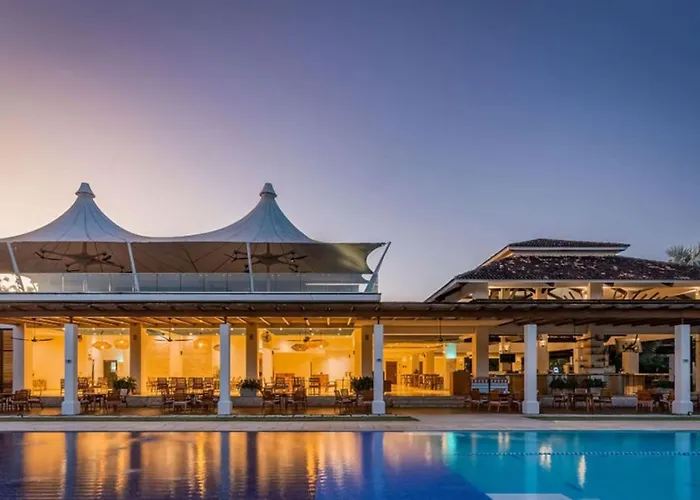 Family Friendly Reserva Conchal Retreat *